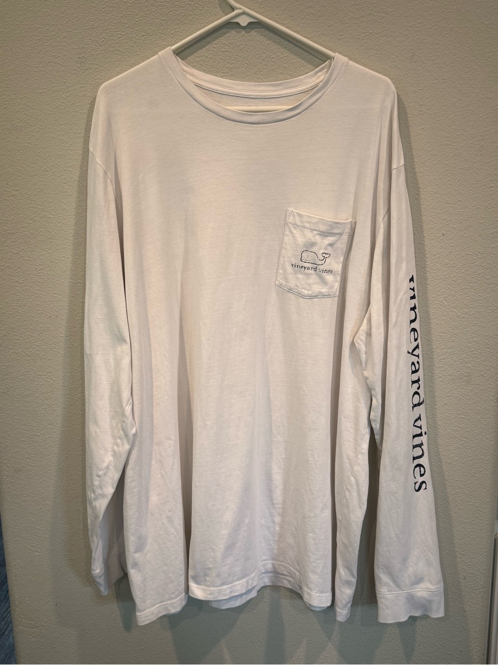 Vineyard Vines T-Shirt White Long Sleeve Crew Neck Men’s XXL Whale Graphic